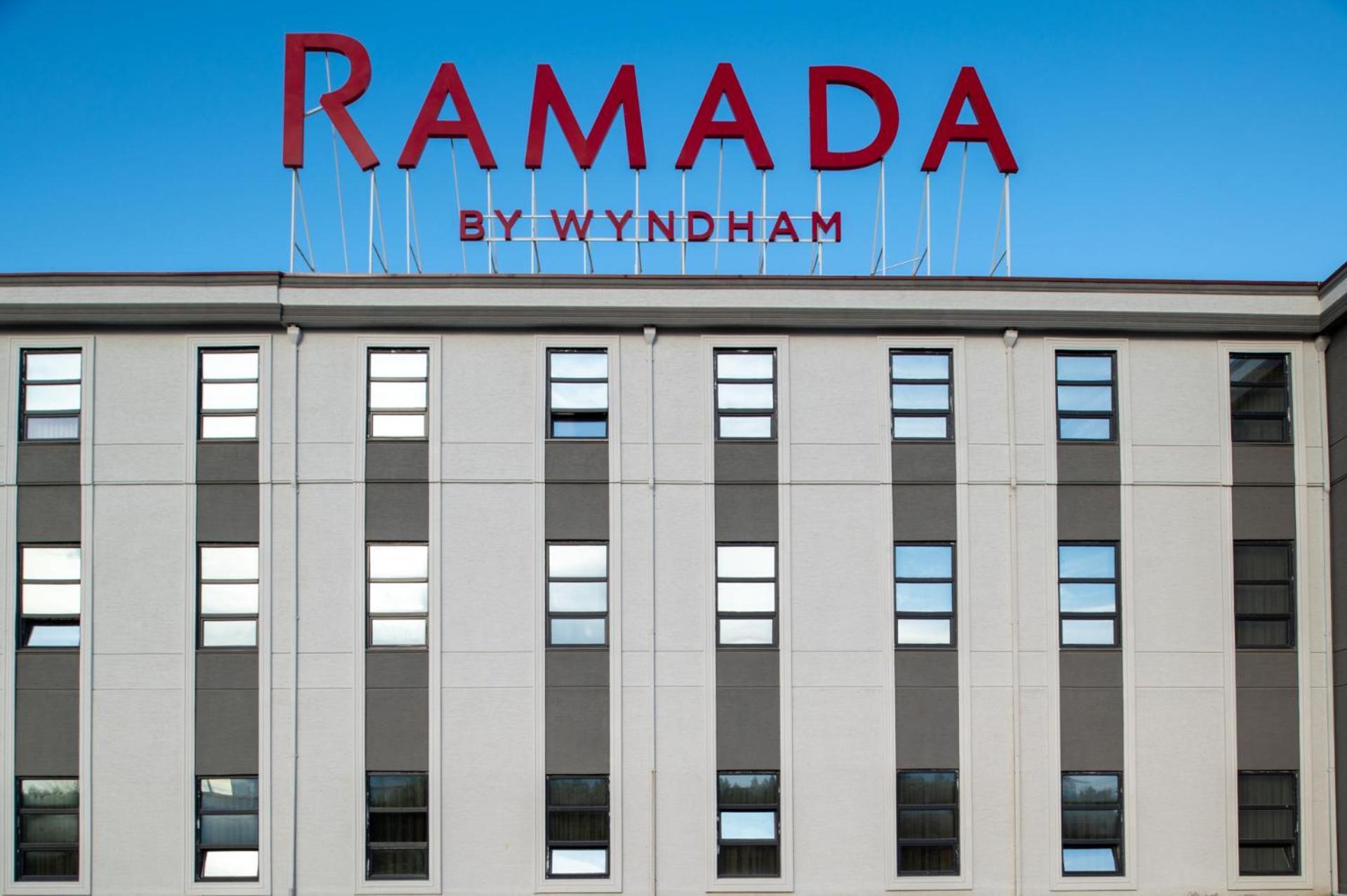 מלון בורסה Ramada By Wyndham Karacabey מראה חיצוני תמונה